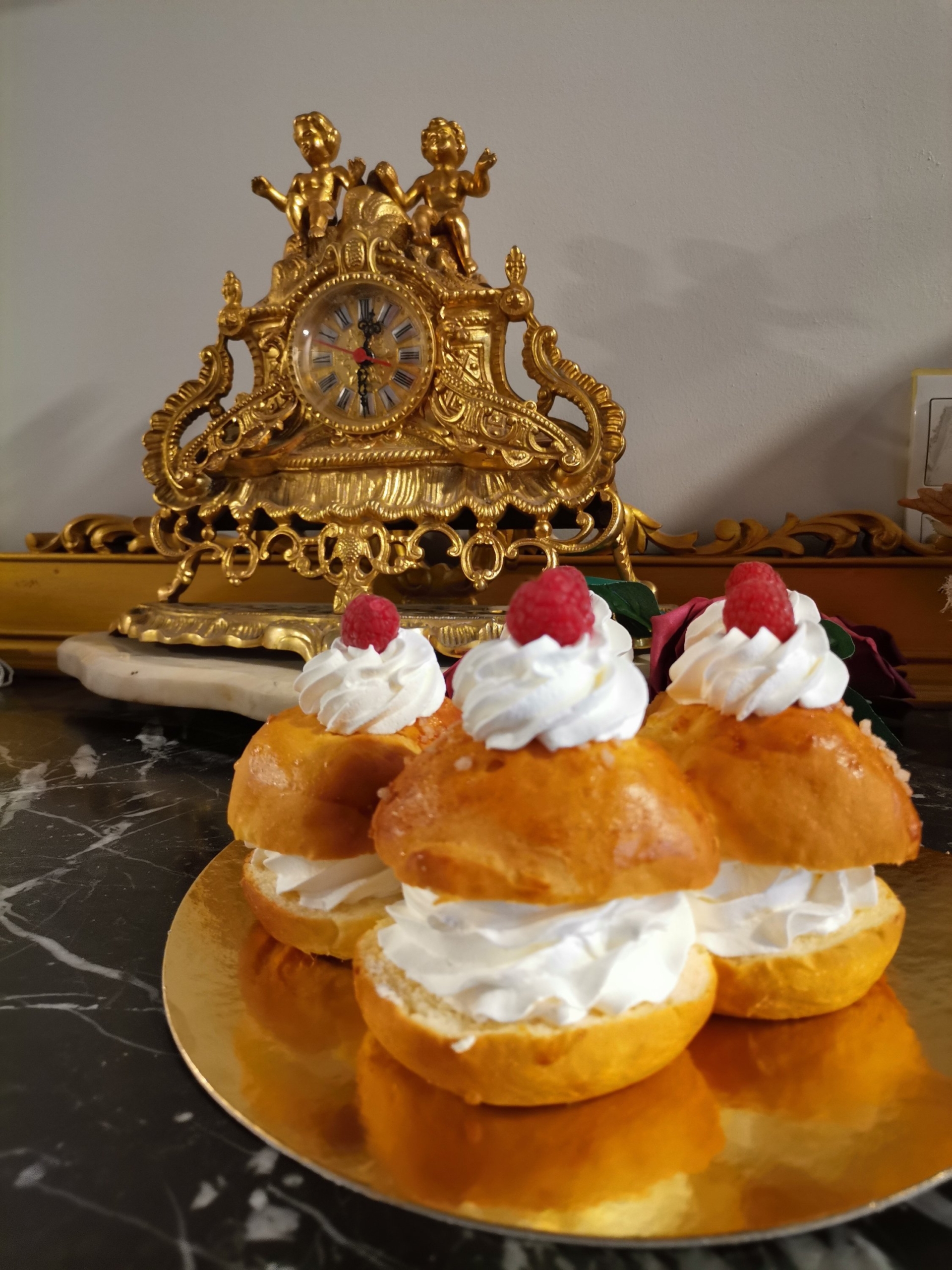 👑 El 6 de Enero: El Día Grande del Roscón de Reyes