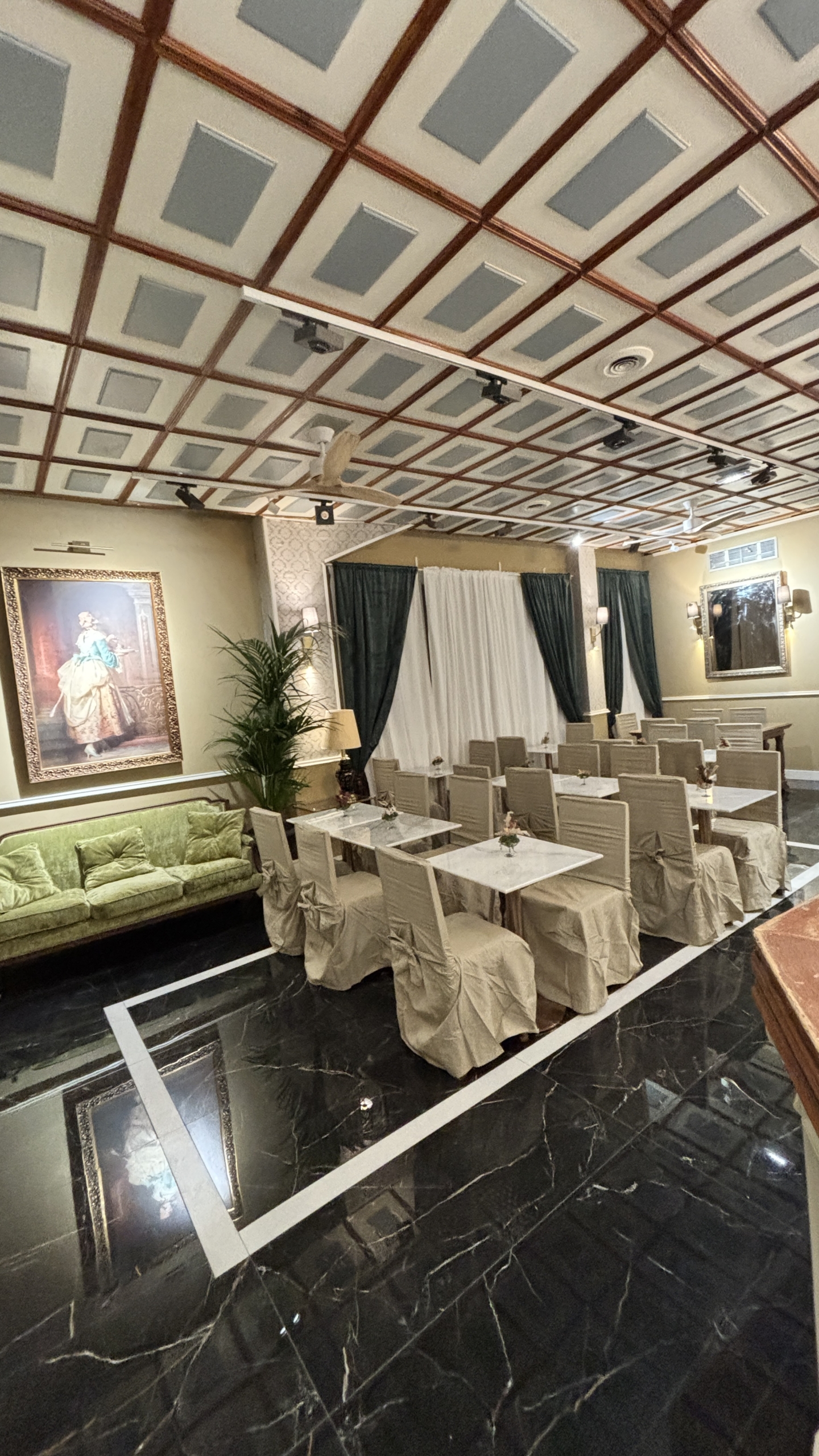 Nueva ubicación de Madame Pompadour Café y La Guinda del Pastel